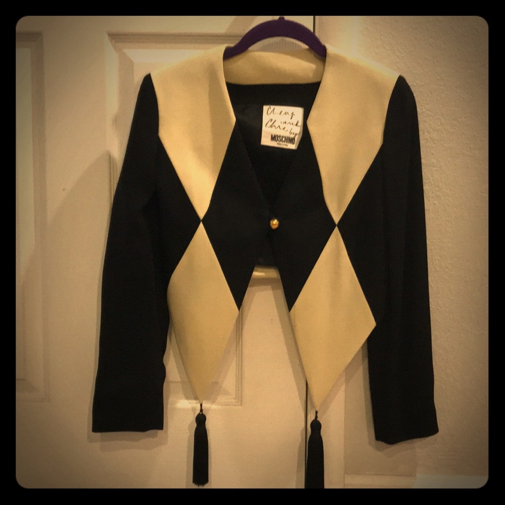 *VINTAGE* Italian original MOSCHINO blazer!